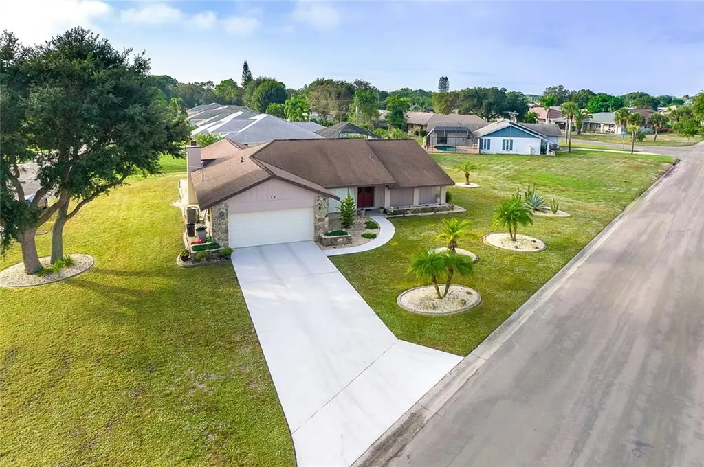 18 Clintwood Avenue Englewood FL 34223