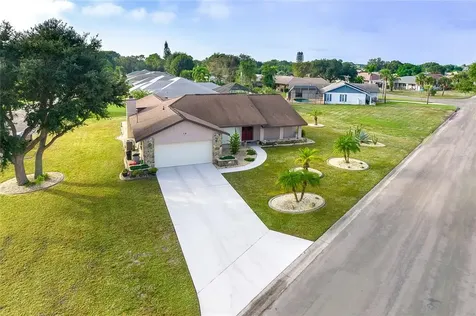 18 Clintwood Avenue Englewood FL 34223