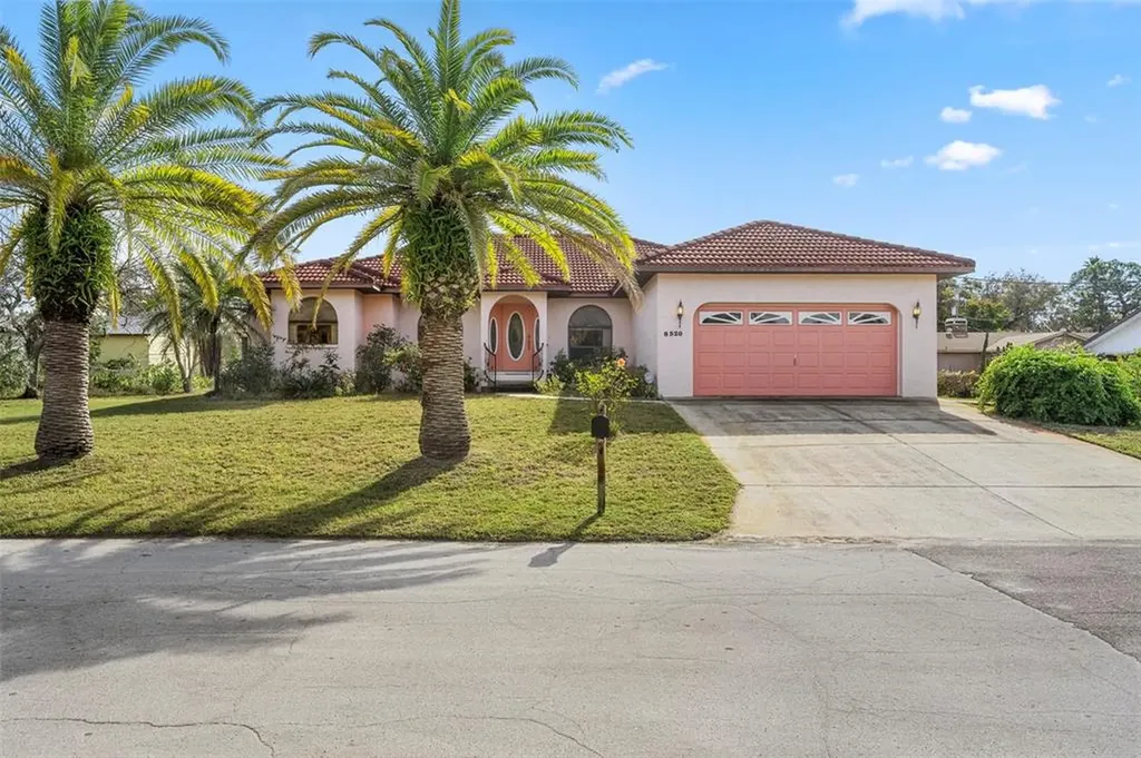 8520 Indies Drive Hudson FL 34667