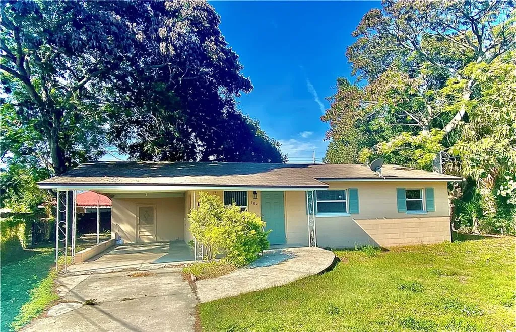 104 Flamingo Circle Auburndale FL 33823