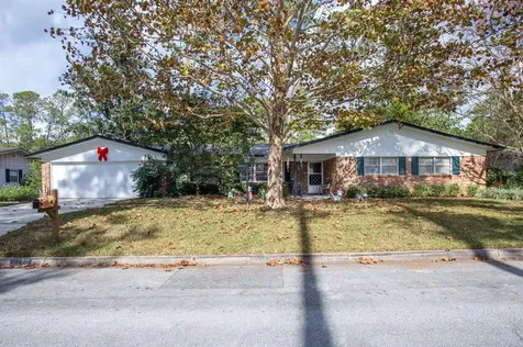 2270 NW 21st Avenue Gainesville FL 32605