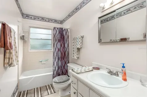 2270 NW 21st Avenue Gainesville FL 32605