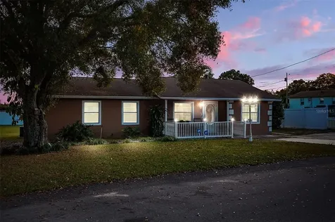 1407 Valencia Court Haines City FL 33844