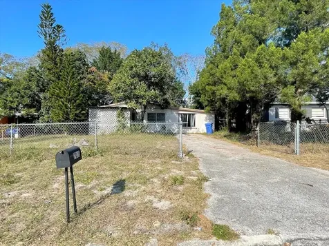 7018 Ponderosa Drive Tampa FL 33637