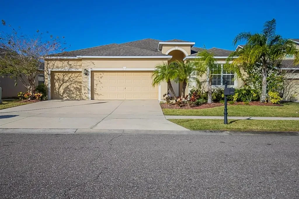 2854 Youngford Street Orlando FL 32824