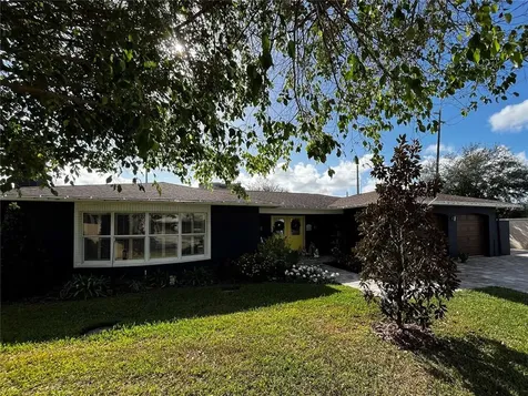 3901 Doral Drive Tampa FL 33634