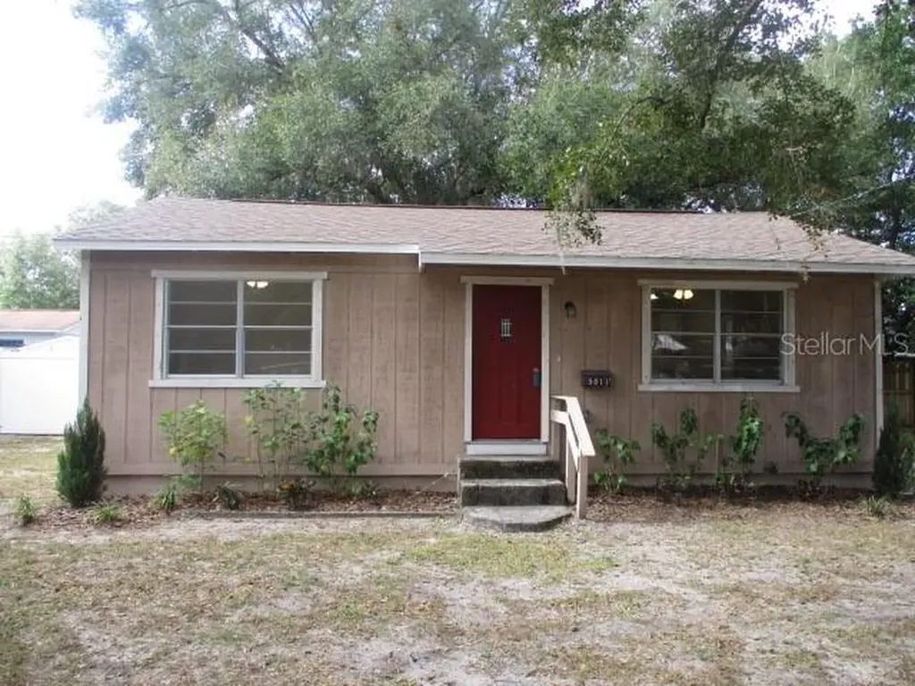 5811 20th Street Zephyrhills FL 33542