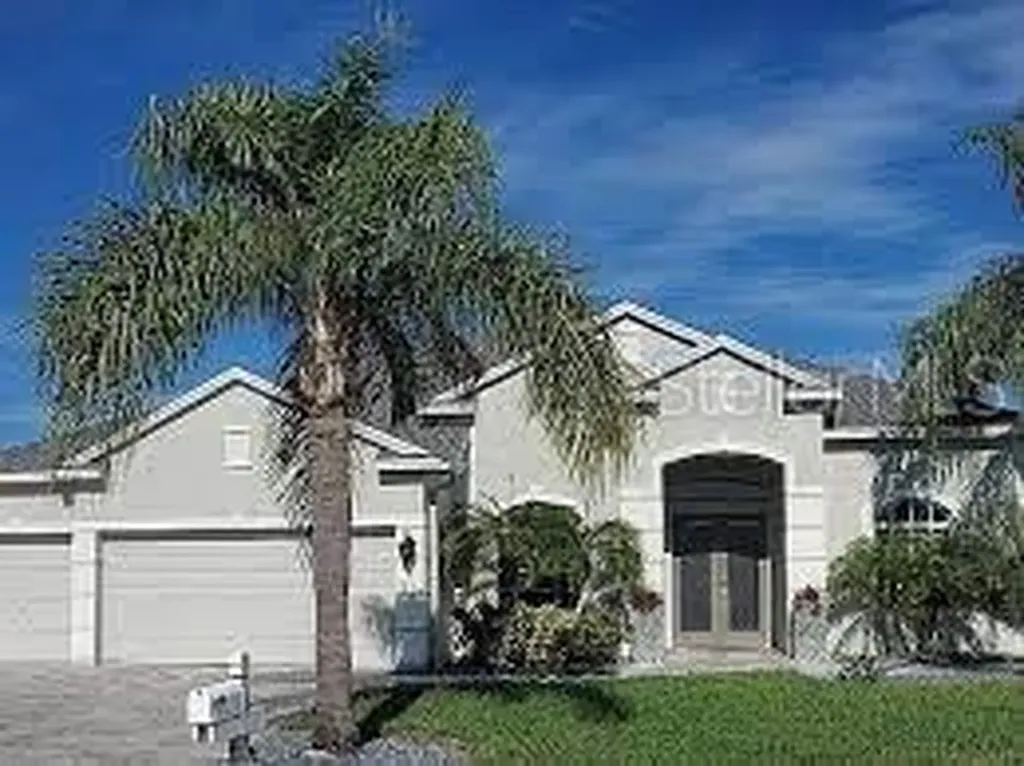 2501 Bay Field Court Holiday FL 34691