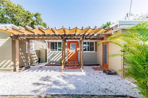 5817 Woodrow Wilson Boulevard NE St Petersburg FL 33703