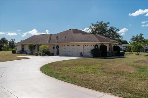49 Clubhouse Terrace Rotonda West FL 33947