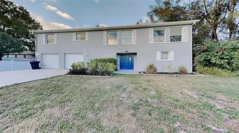 8100 Macoma Drive NE St Petersburg FL 33702