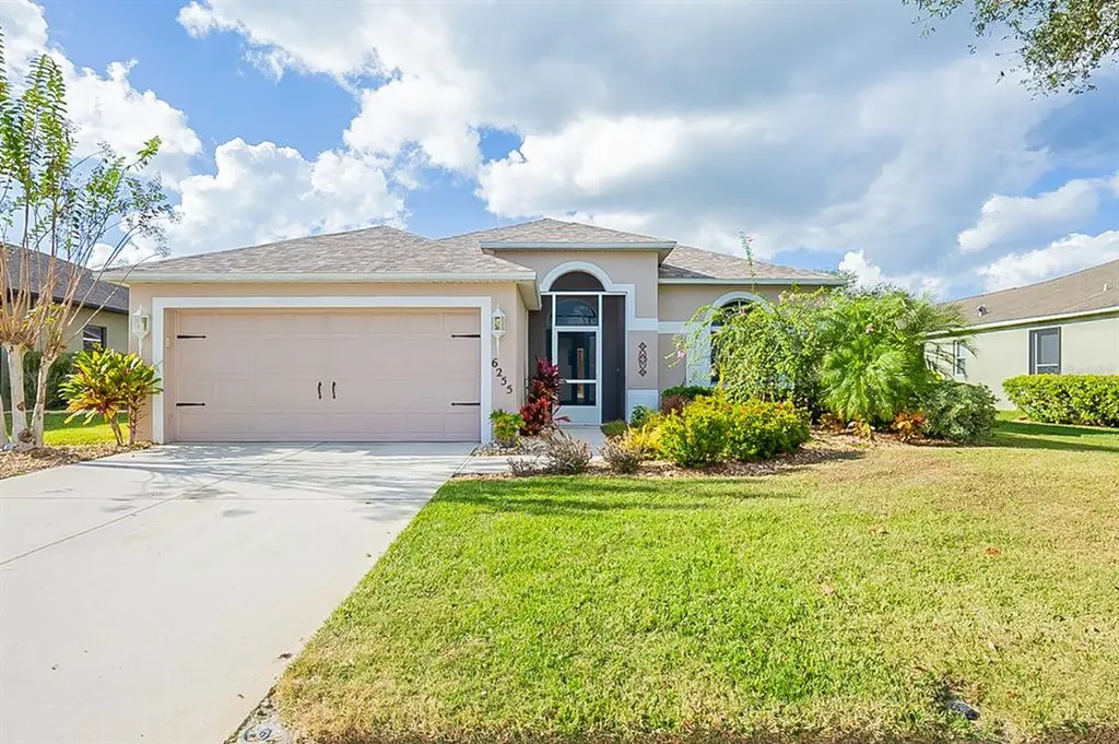 6255 Bobby Jones Court Palmetto FL 34221