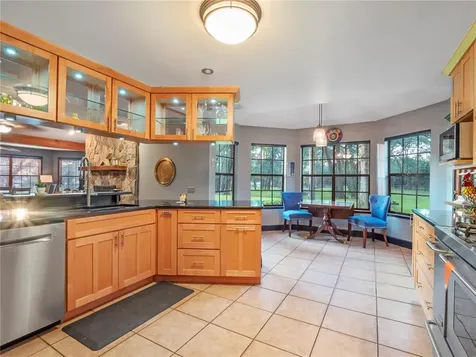 5861 N Apopka Vineland Road Orlando FL 32818