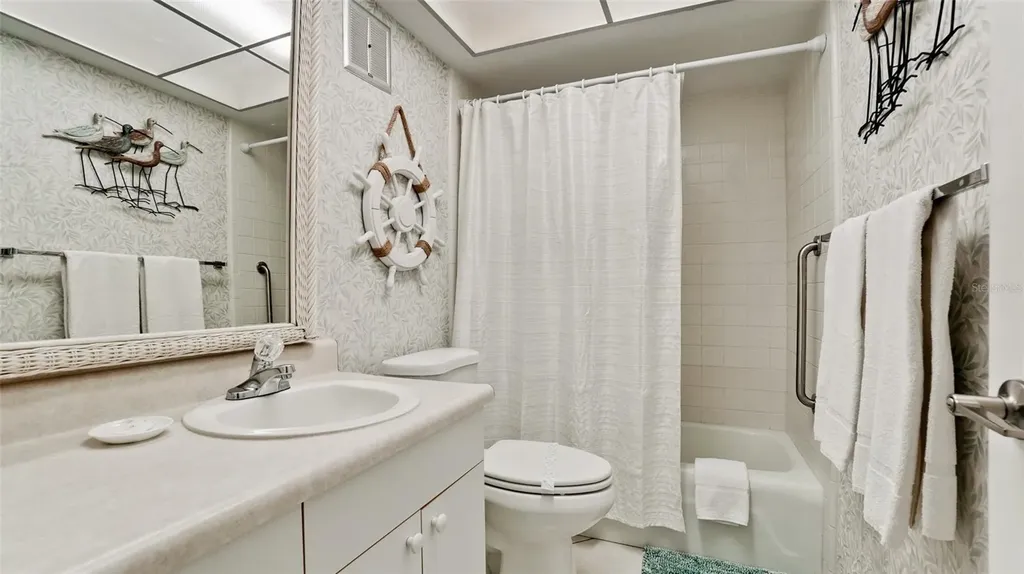 100 73rd Street Holmes Beach FL 34217