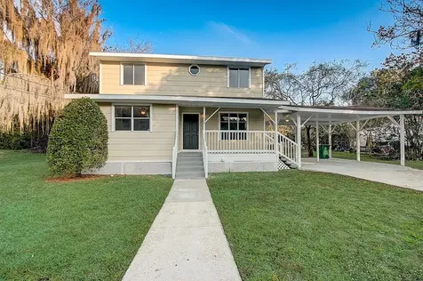 523 W Hubbard Avenue Deland FL 32720