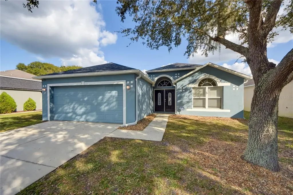 13010 Waterbourne Drive Gibsonton FL 33534