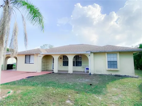 8291 Lombra Avenue North Port FL 34287