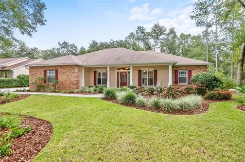5812 Sierra Crest Lane Lithia FL 33547