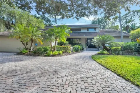 1670 Peregrine Point Drive Sarasota FL 34231