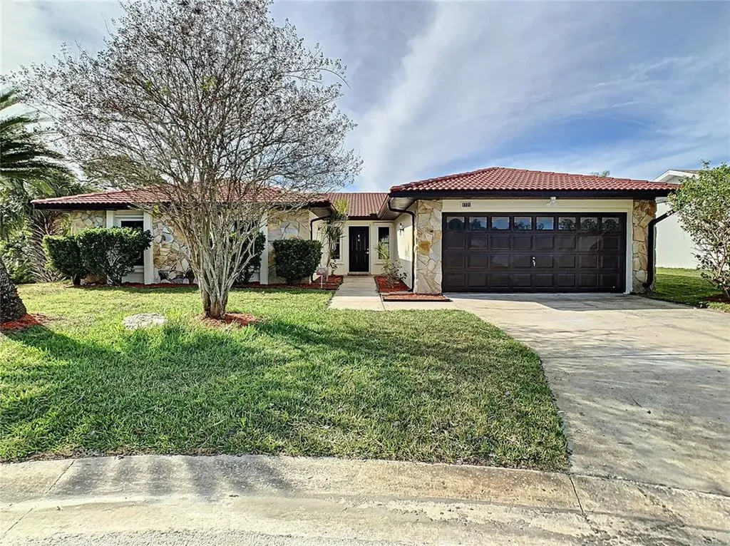 9725 San Vincente Way Port Richey FL 34668