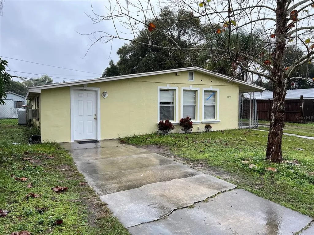 7833 Acadian Drive Orlando FL 32822