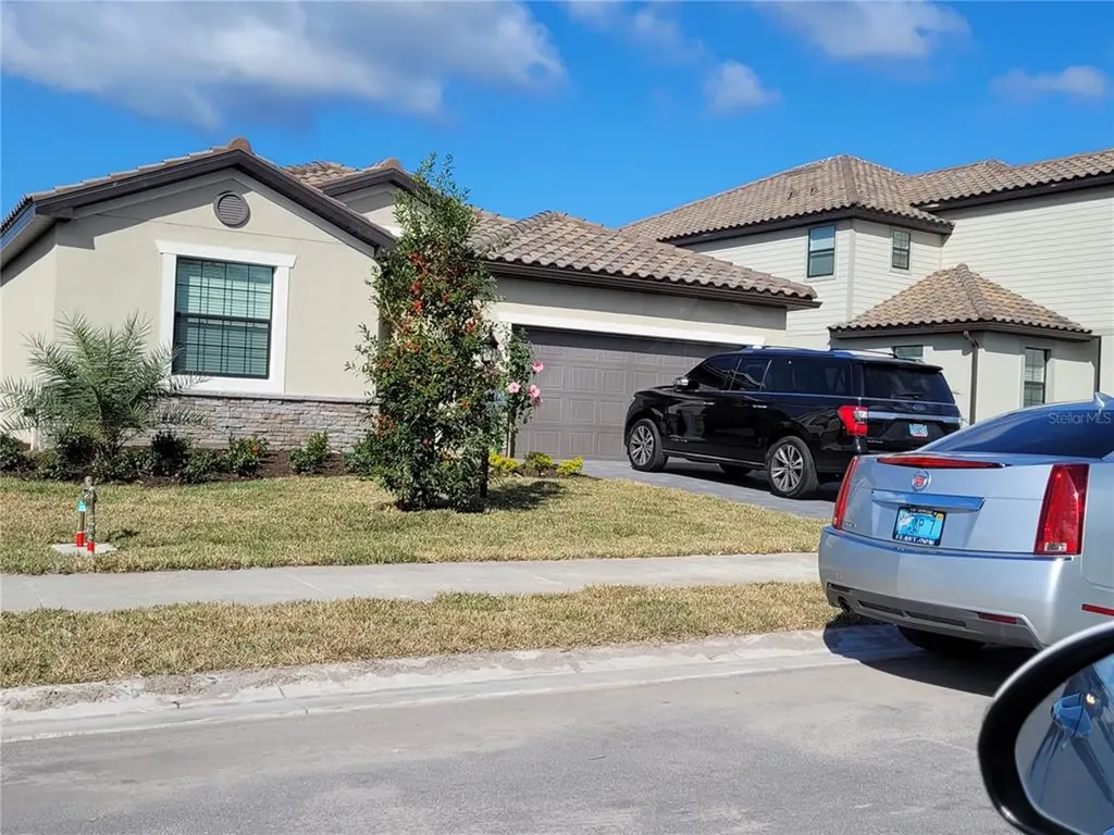 15719 Islandwalk Avenue Bradenton FL 34211