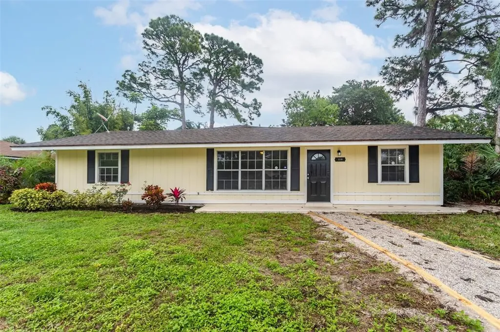 110 24th Avenue Vero Beach FL 32962