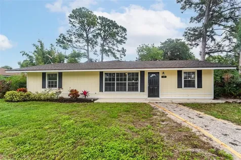 110 24th Avenue Vero Beach FL 32962