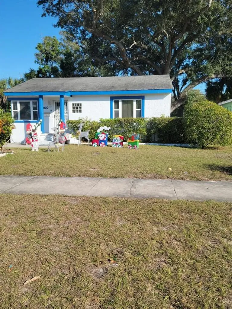 1830 29th Street S St Petersburg FL 33712