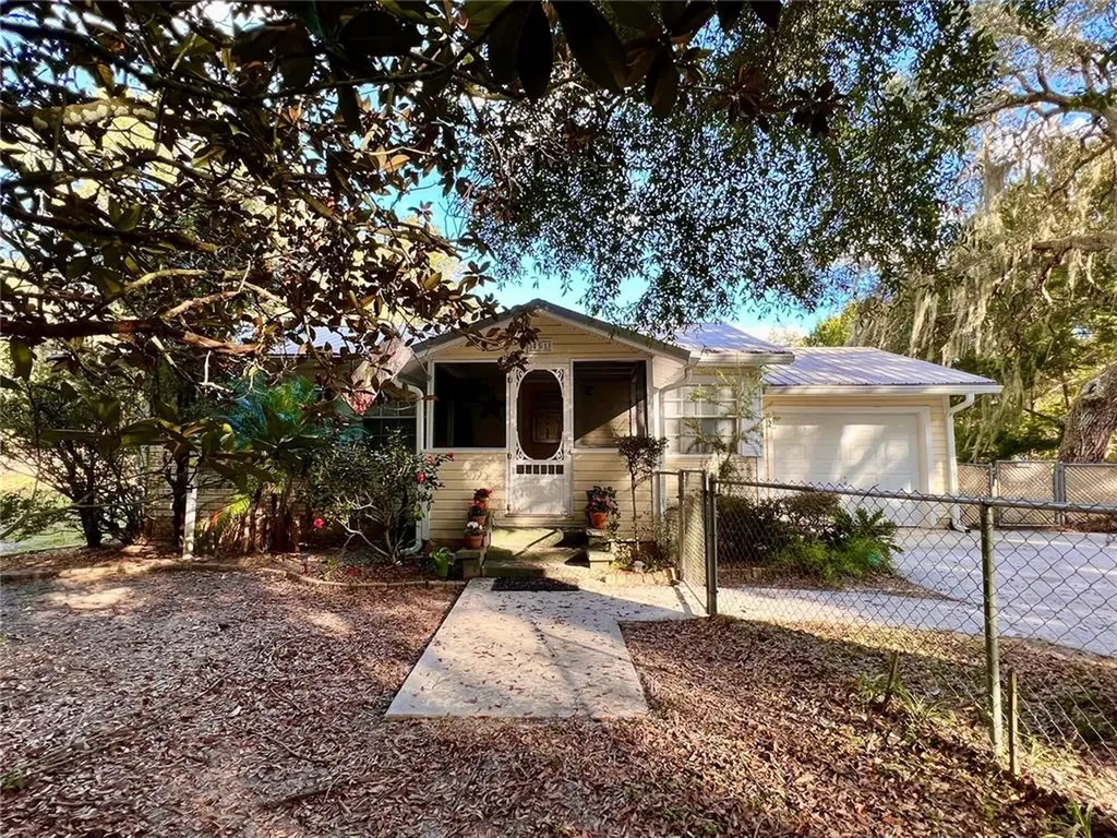 451 Wade Avenue Deland FL 32724