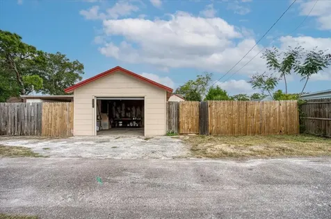 4518 3rd Avenue S St Petersburg FL 33711