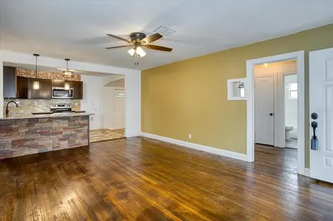 4518 3rd Avenue S St Petersburg FL 33711