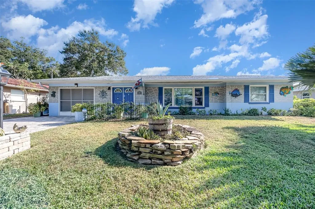 15 S Neptune Avenue Clearwater FL 33765