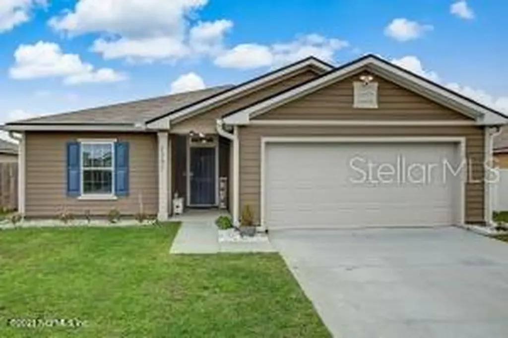 2097 Pebble Point Drive Green Cove Springs FL 32043