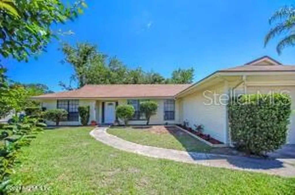 1621 Windy Oaks Drive W Jacksonville FL 32225