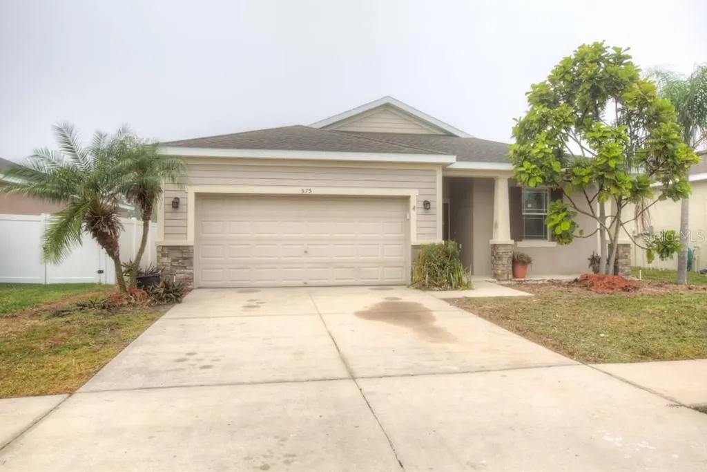 575 Vista Ridge Drive Ruskin FL 33570