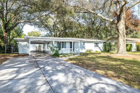1725 W Overpar Drive Tampa FL 33612