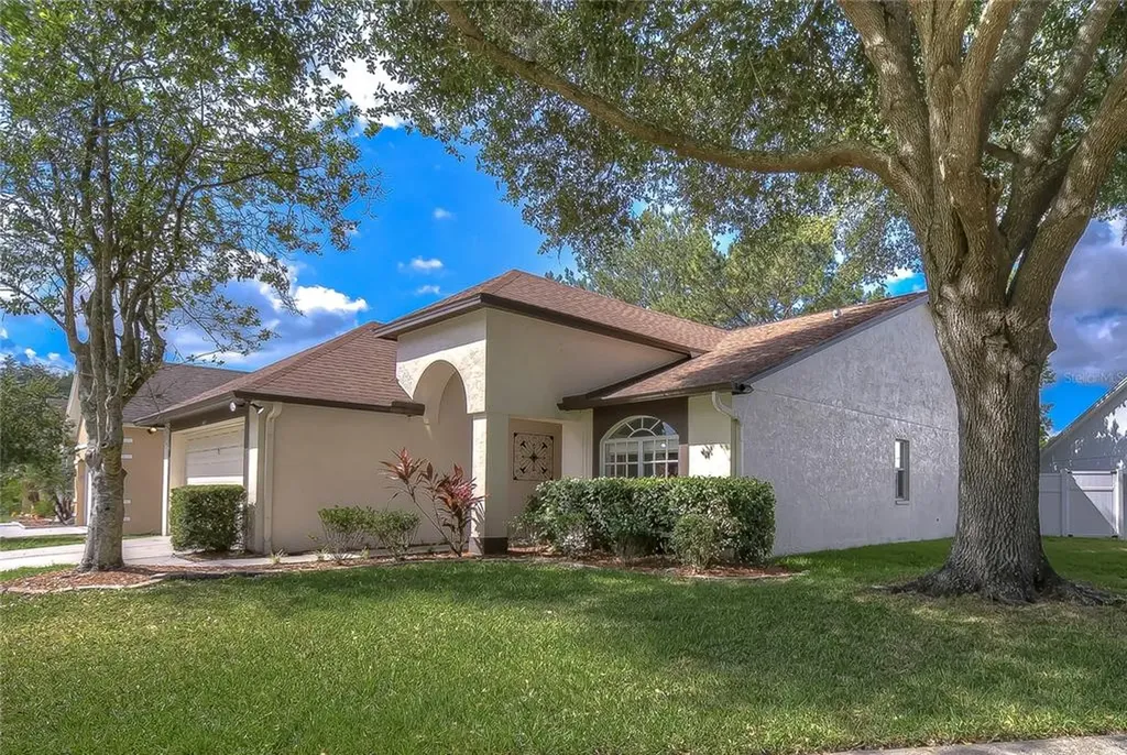 18529 Otterwood Avenue Tampa FL 33647