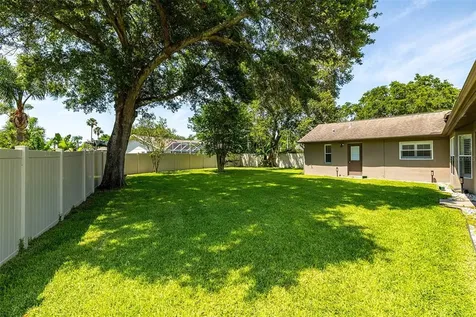 2750 Jarvis Circle Palm Harbor FL 34683