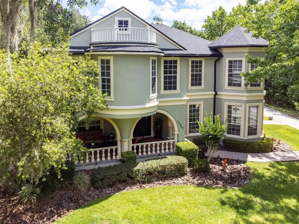 13307 Lake Live Oak Drive Orlando FL 32828