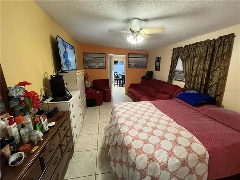 8913 Peppermill Court Tampa FL 33634