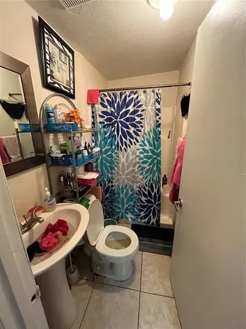 8913 Peppermill Court Tampa FL 33634