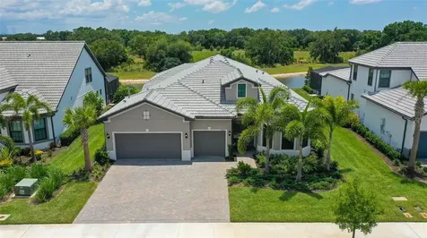 8005 Grande Shores Drive Sarasota FL 34240
