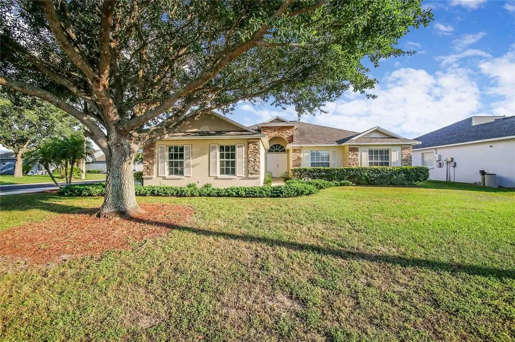 601 Terranova Drive Winter Haven FL 33884