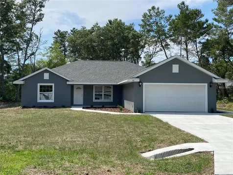 133 Bay Drive Ocklawaha FL 32179