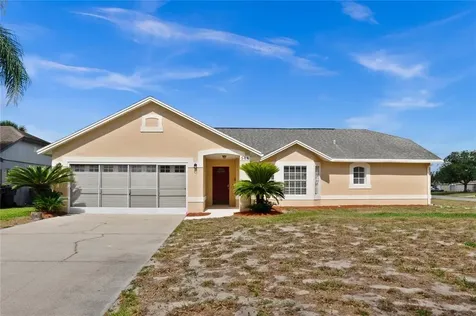 548 Loma Bonita Drive Davenport FL 33837