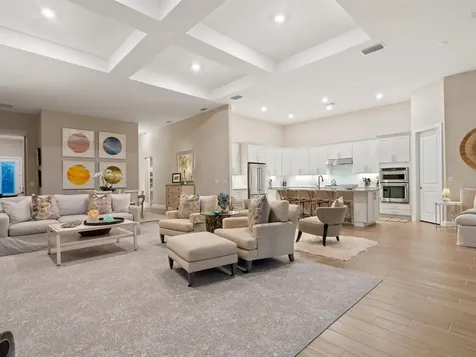 8013 Grande Shores Drive Sarasota FL 34240