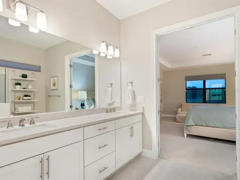 8013 Grande Shores Drive Sarasota FL 34240