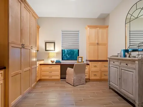 8013 Grande Shores Drive Sarasota FL 34240
