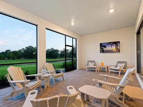 8013 Grande Shores Drive Sarasota FL 34240